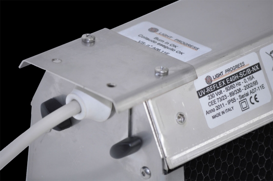 UV-REFLEX-SCB